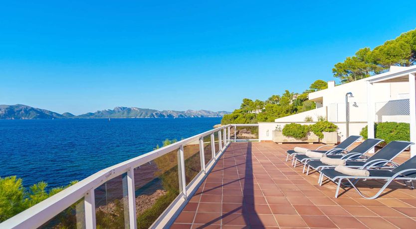 Photo of Island Living