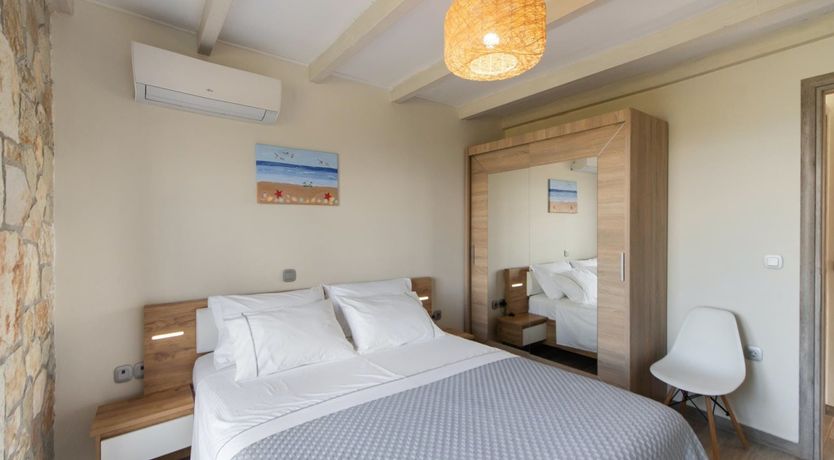 Photo of Amethyst & Lavender