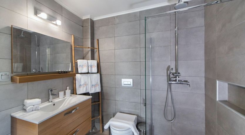 Photo of Amethyst & Lavender