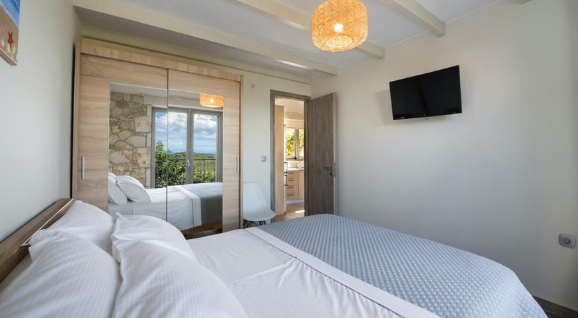 Photo of Amethyst & Lavender