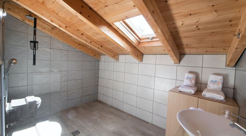 Photo of Amethyst & Lavender