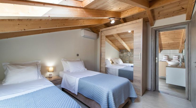 Photo of Amethyst & Lavender