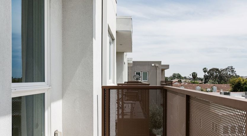 Photo of Miracle on Wilshire