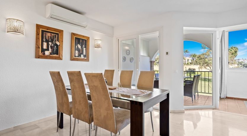 Photo of Jade Breeze