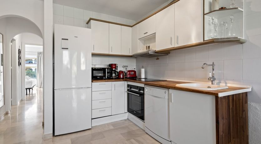 Photo of Jade Breeze