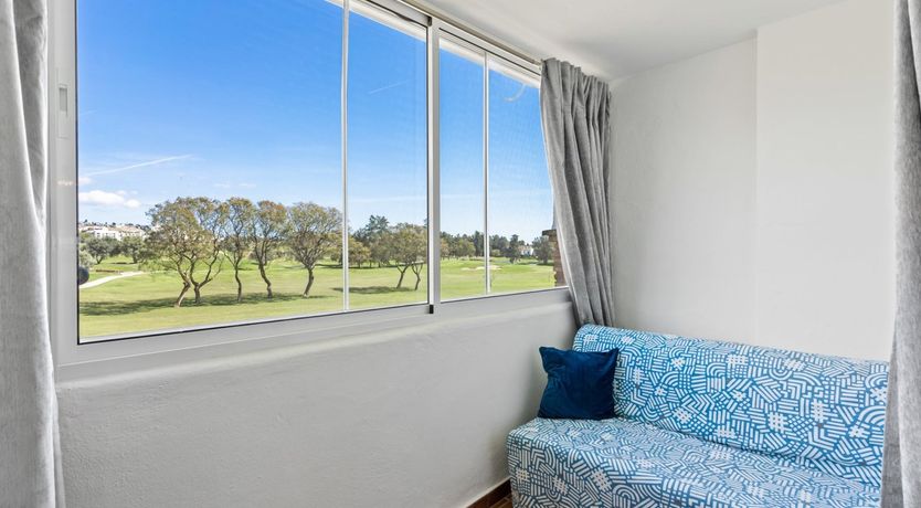 Photo of Jade Breeze