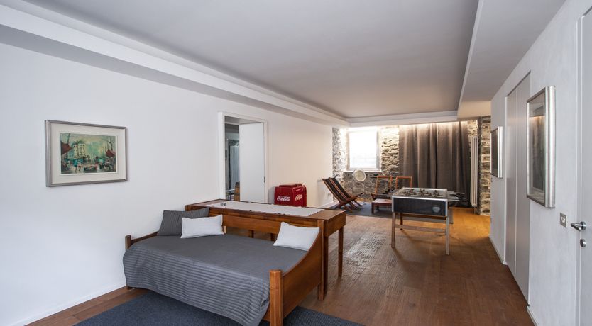 Photo of The Pelican's Nest