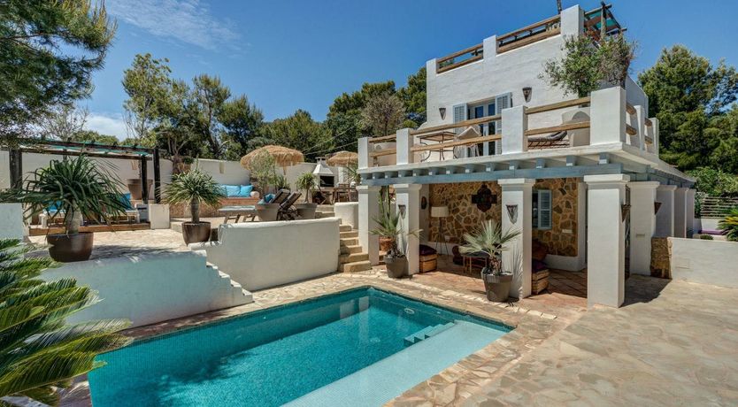 Photo of Turquoise Topia