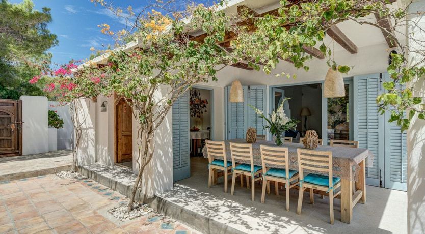 Photo of Turquoise Topia