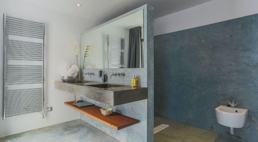 Photo of Peace Among The Palms