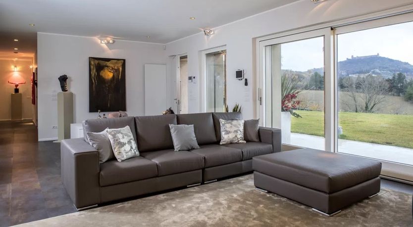 Photo of The Lady's Retreat