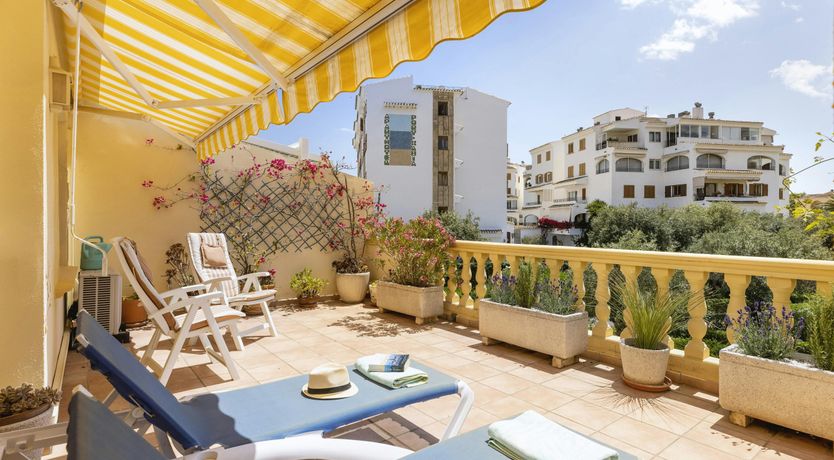 Photo of Golden Hues Hideaway