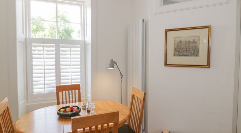 Photo of 6 Kirkstyle