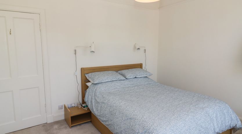 Photo of 6 Kirkstyle