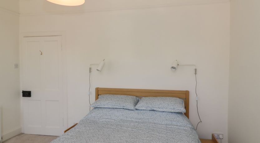 Photo of 6 Kirkstyle