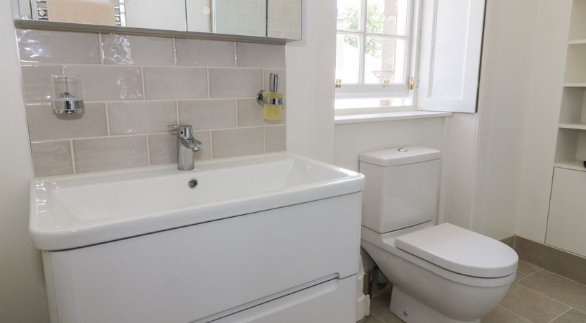 Photo of 6 Kirkstyle