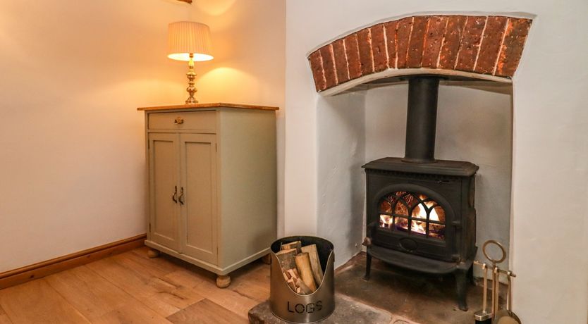 Photo of 1 White House Cottages