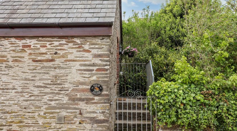 Photo of Higher Norton Barn