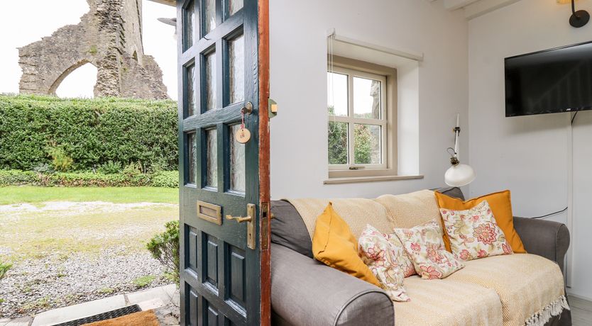 Photo of Otters Holt