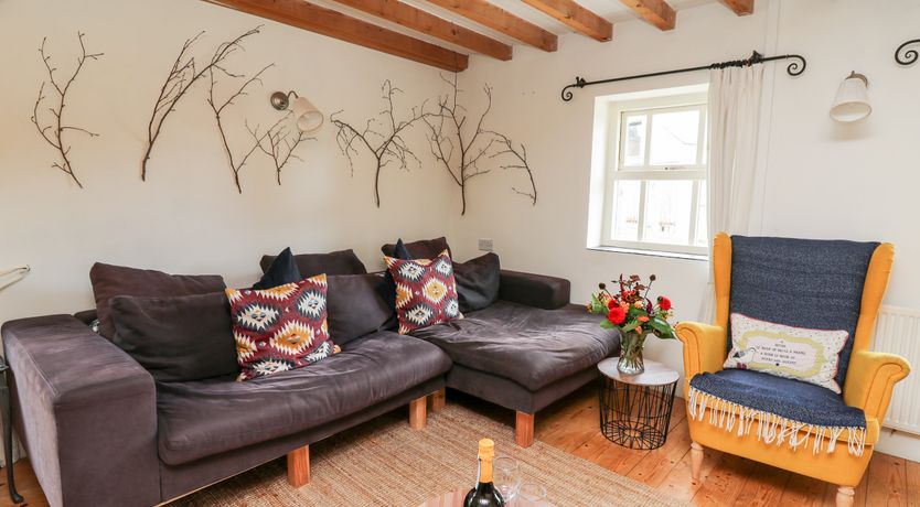 Photo of Heron House