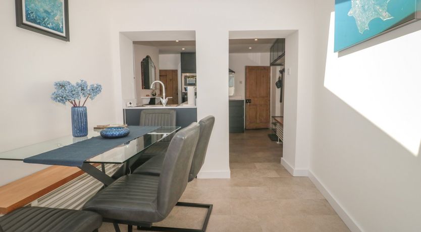 Photo of Mollys Cottage