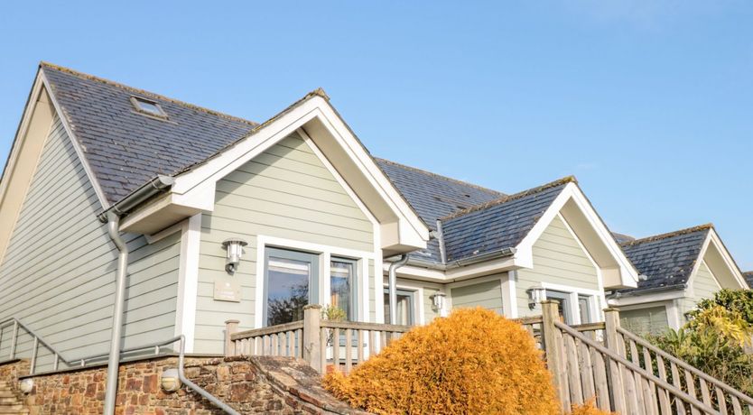Photo of 1 Court Cottage, Hillfield Village