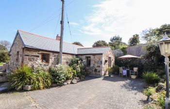 Little Riviere Holiday Cottage