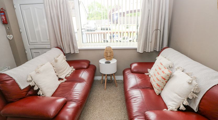 Photo of Y Bwthyn Bach