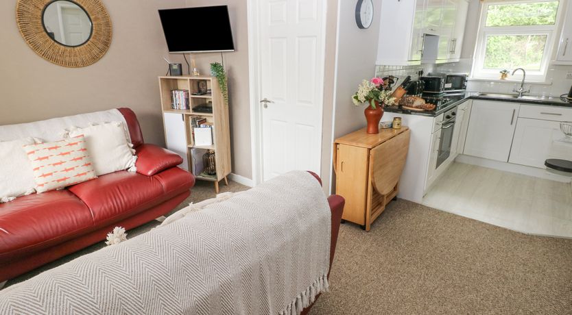 Photo of Y Bwthyn Bach