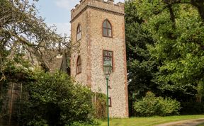 Photo of Hapton Folly