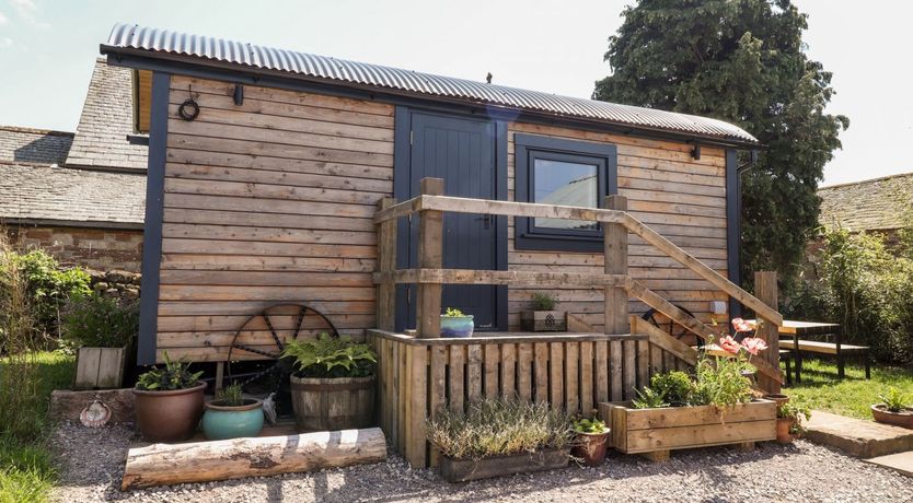 Photo of Dunfell Shepherd's Hut