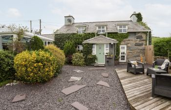 Ty Newydd Holiday Cottage