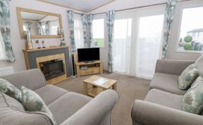 Photo of Seafront Holiday Home 1