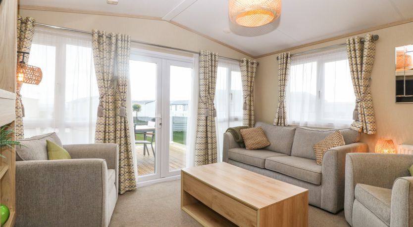 Photo of Seafront Holiday Home 2