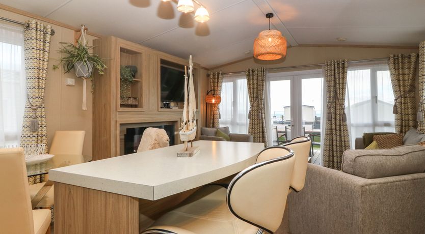 Photo of Seafront Holiday Home 2