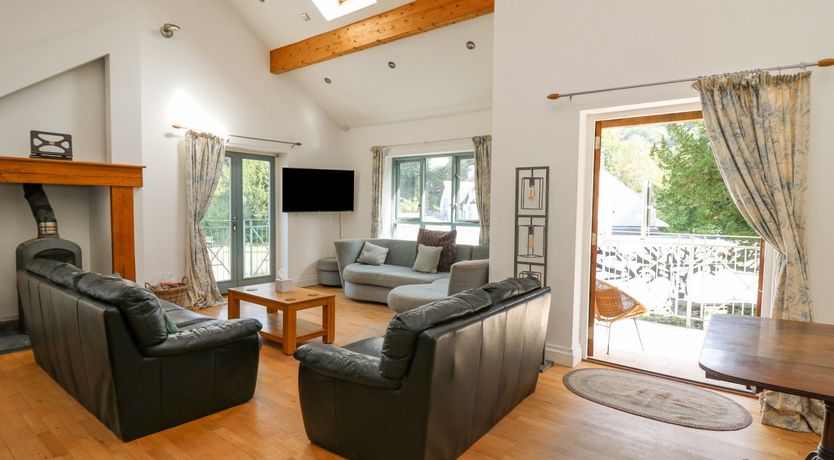 Photo of The Coach House at Plas Dolguog