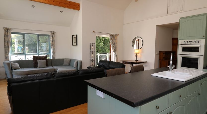 Photo of The Coach House at Plas Dolguog