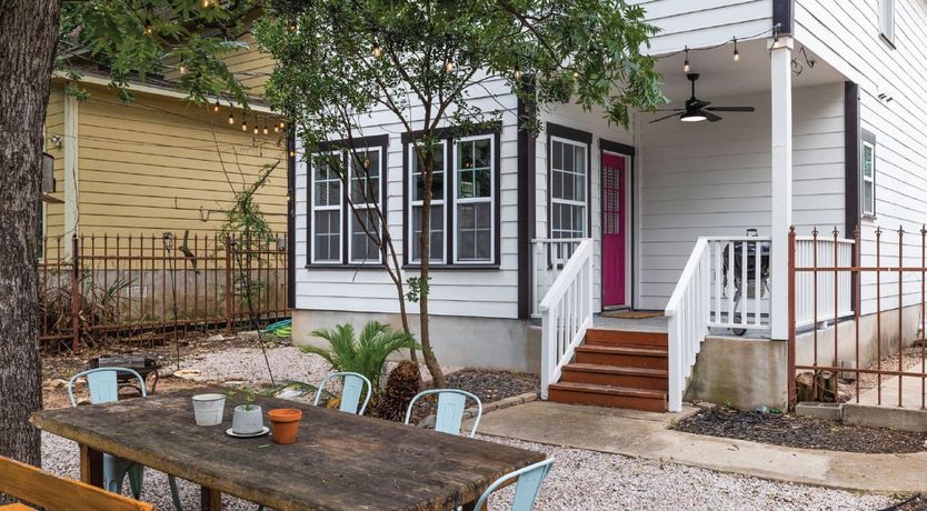 Photo of Eastside Chic