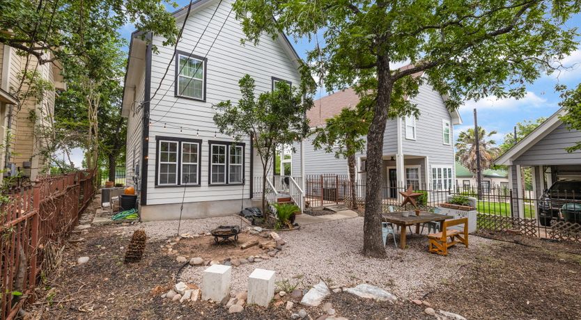 Photo of Eastside Chic