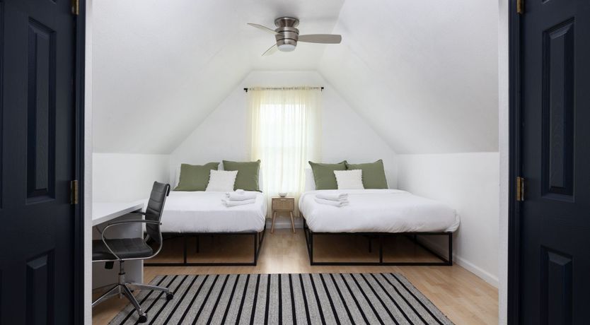 Photo of Eastside Chic