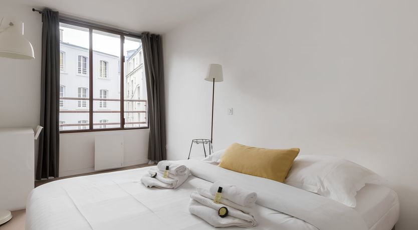 Photo of Parisian Pearl