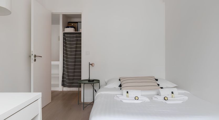 Photo of Parisian Pearl