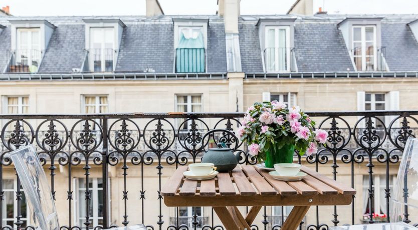 Photo of Vibrant & Classic