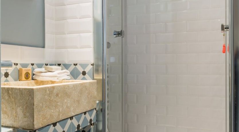 Photo of Vibrant & Classic