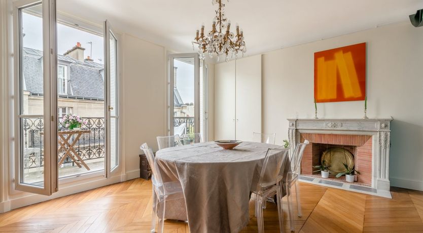 Photo of Vibrant & Classic