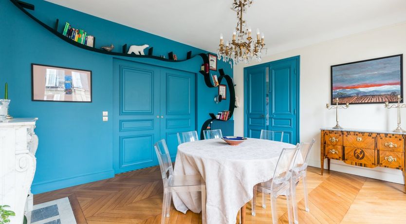 Photo of Vibrant & Classic