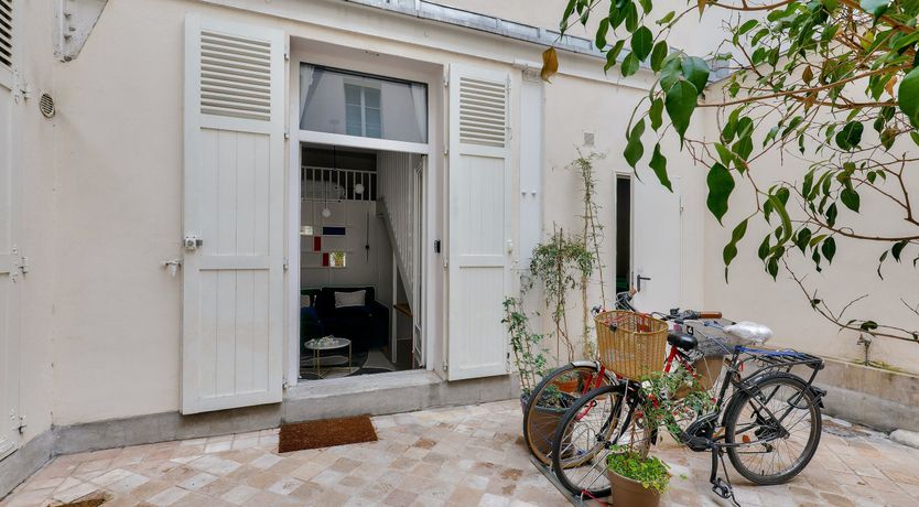 Photo of Leaves in Blush