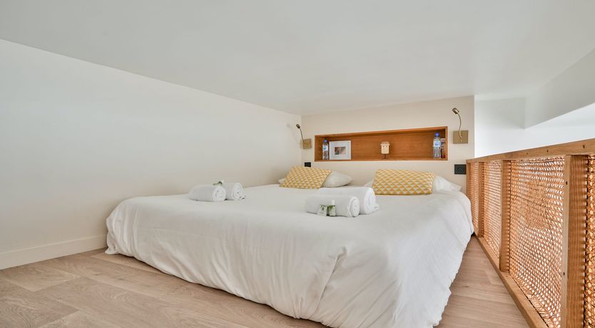 Photo of Leaves in Blush