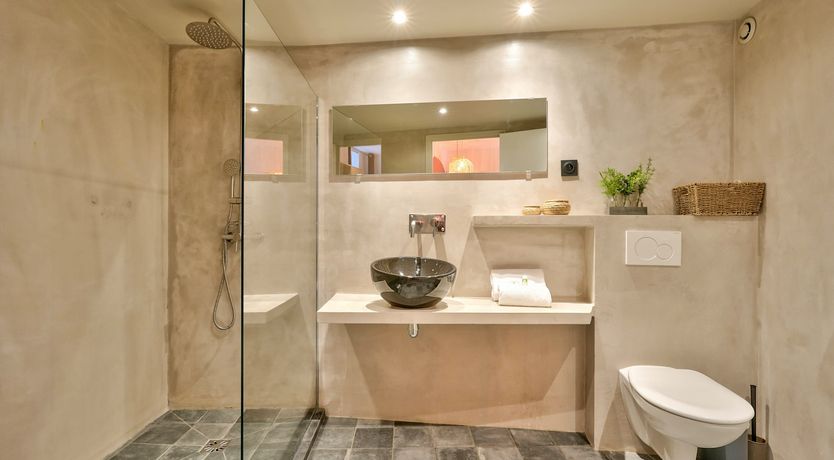 Photo of Leaves in Blush