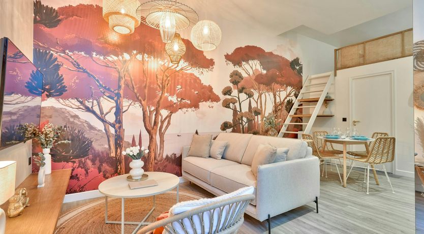 Photo of Leaves in Blush